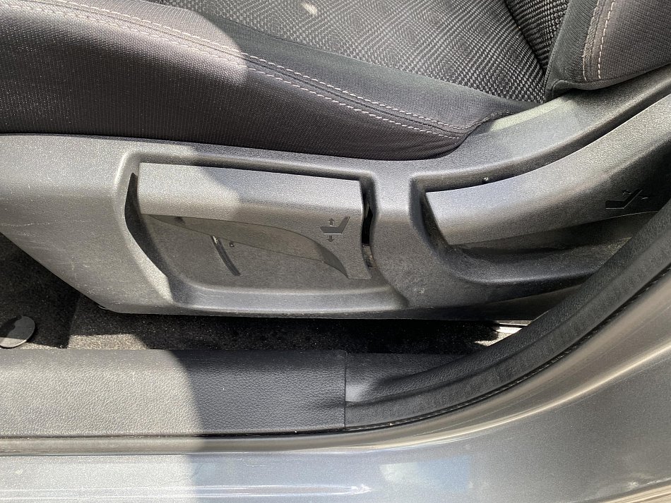 Nissan Qashqai 1.6 DiG-T N-Connecta