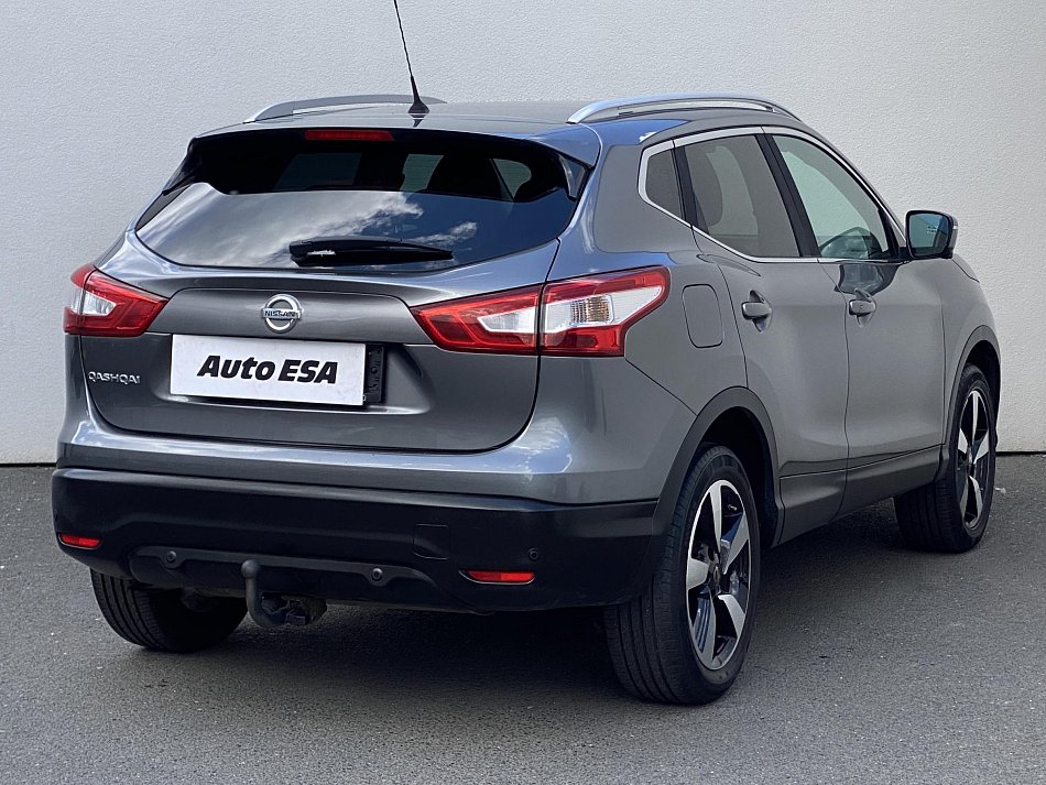 Nissan Qashqai 1.6 DiG-T N-Connecta