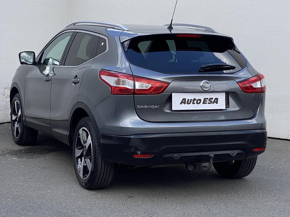 Nissan Qashqai 1.6 DiG-T N-Connecta