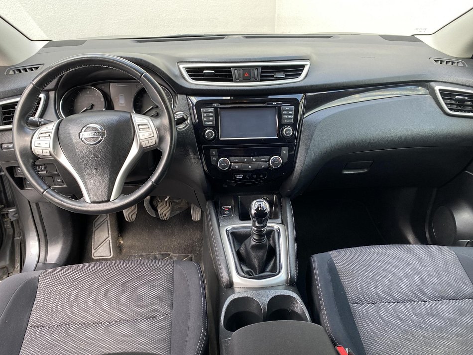Nissan Qashqai 1.6 DiG-T N-Connecta