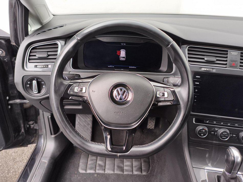 Volkswagen Golf 1.6 TDi Trendline