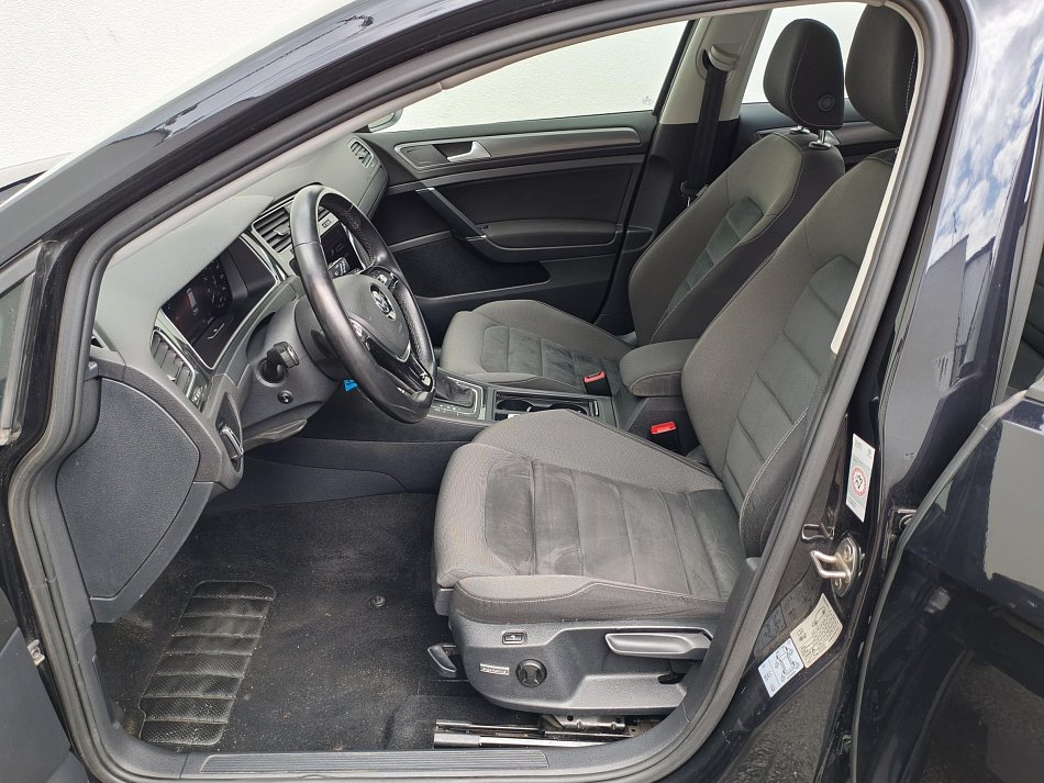 Volkswagen Golf 1.6 TDi Trendline