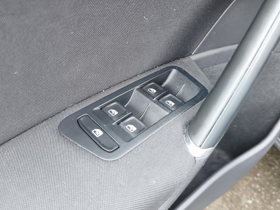 Volkswagen Golf 1.6 TDi Trendline