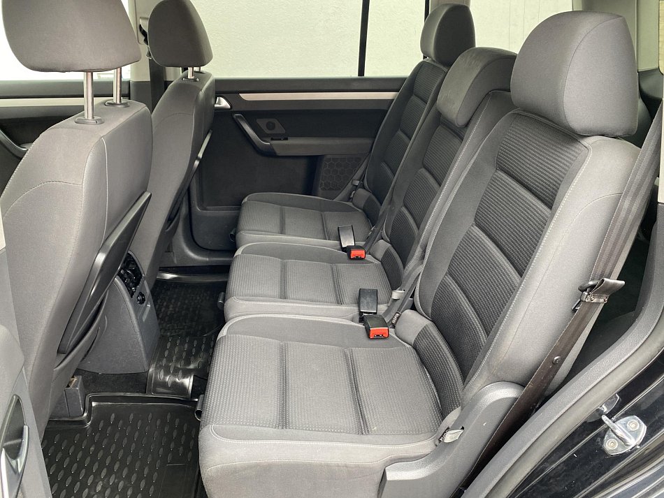 Volkswagen Touran 1.4 TSI 