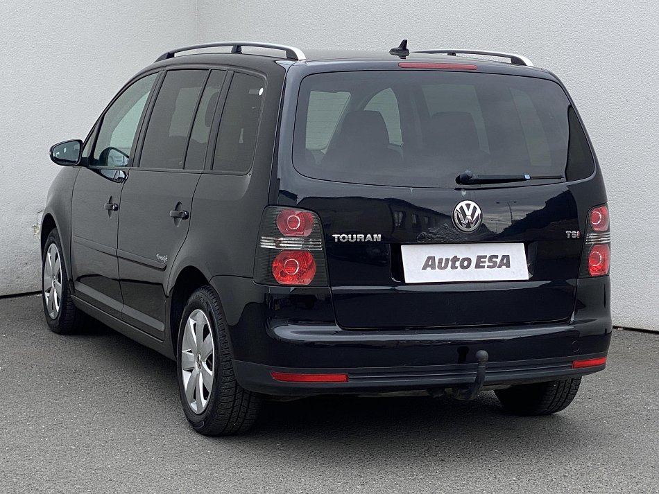 Volkswagen Touran 1.4 TSI 