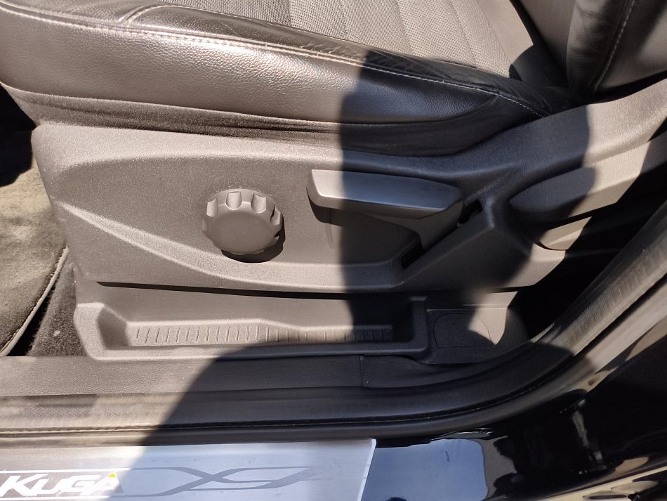 Ford Kuga 2.0 TDCi Titanium AWD