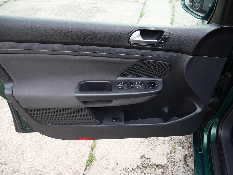 Volkswagen Golf 1.4i 