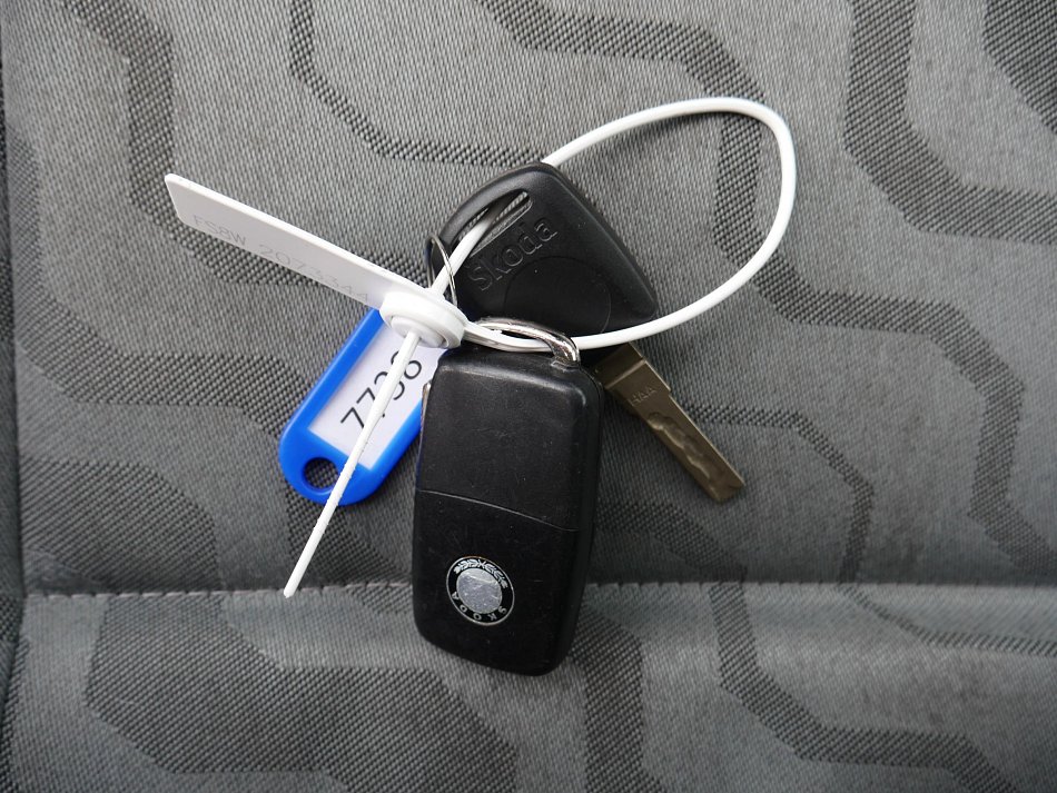 Škoda Roomster 1.2 i 