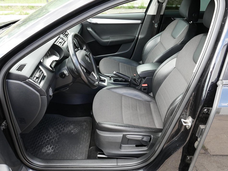 Škoda Octavia III 2.0 TDi 