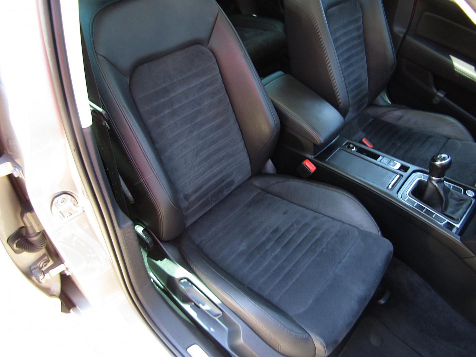 Volkswagen Passat 1.6 TDi 