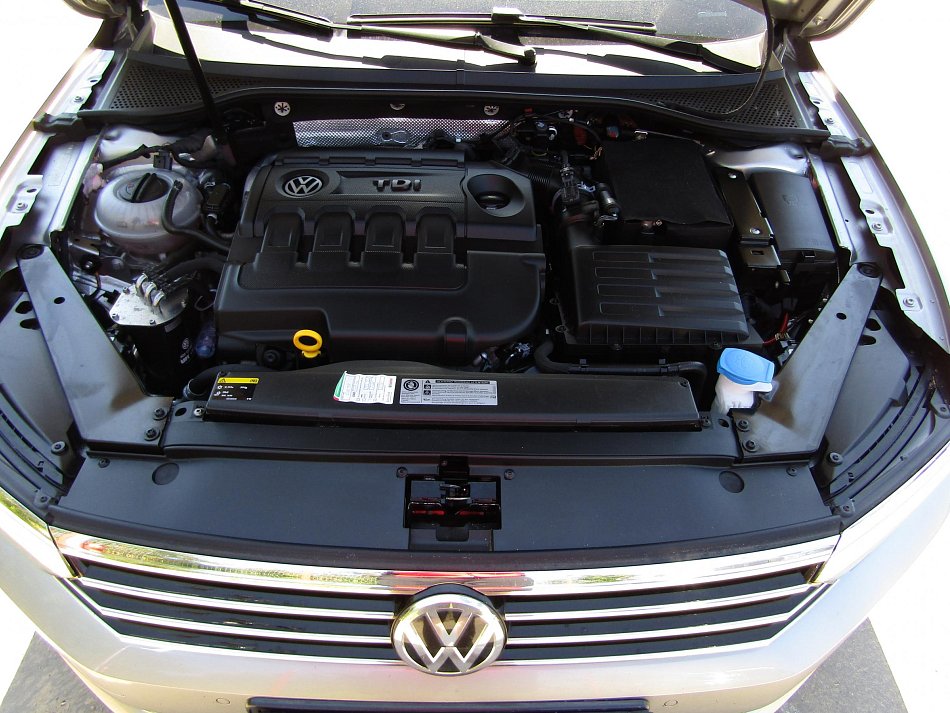 Volkswagen Passat 1.6 TDi 