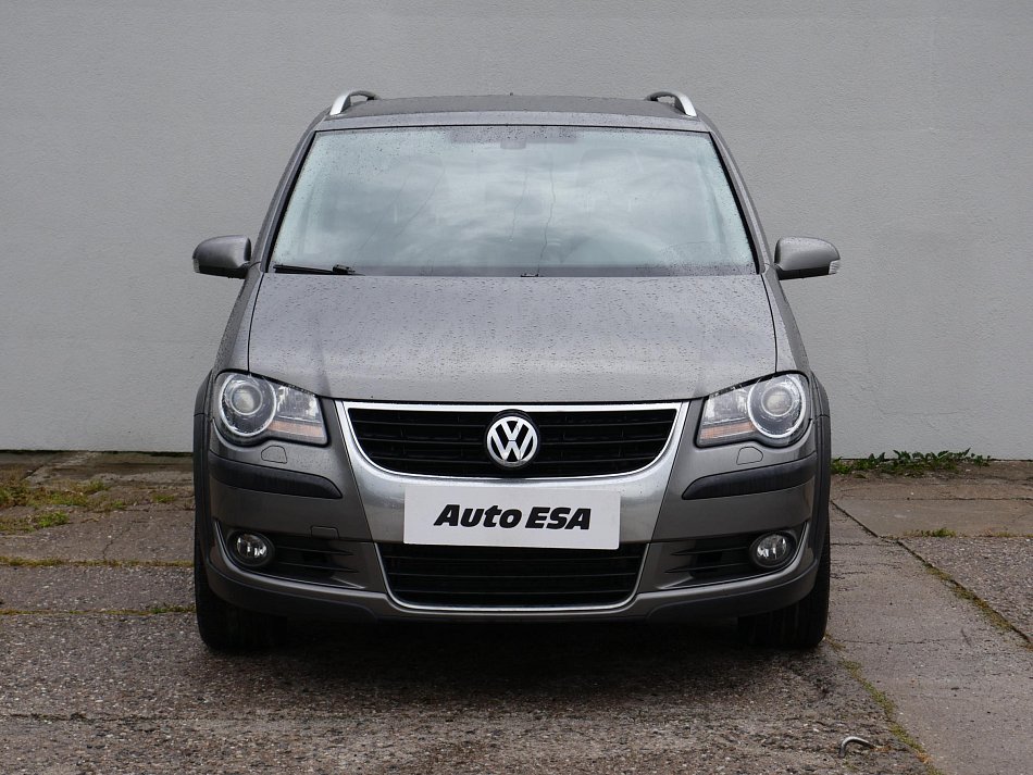 Volkswagen Touran 1.9 TDi CROSS 7míst