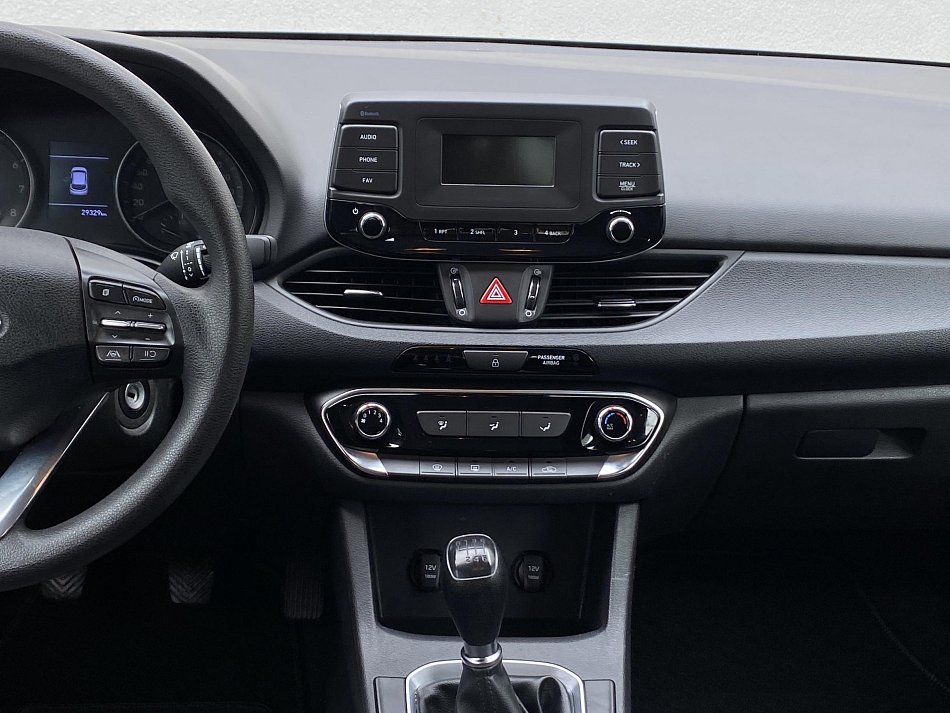 Hyundai I30 1.5 DPi Smart