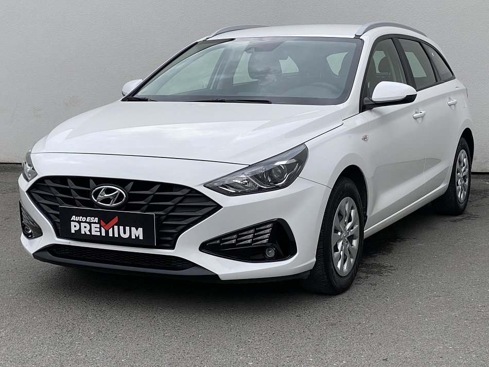 Hyundai I30 1.5 DPi Smart