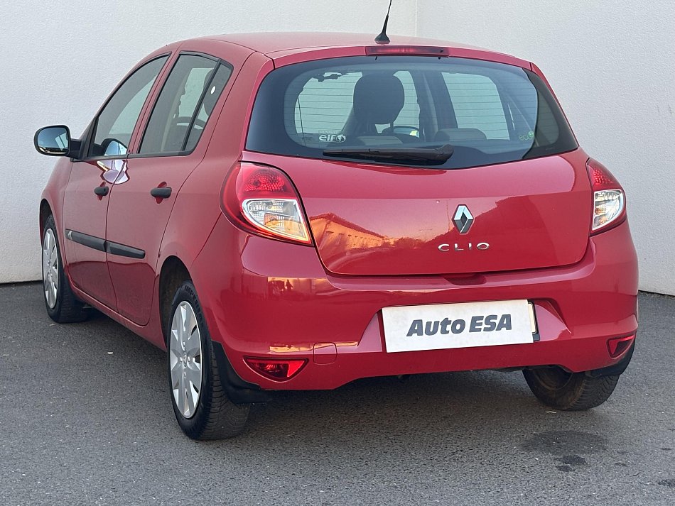 Renault Clio 1.2 i 