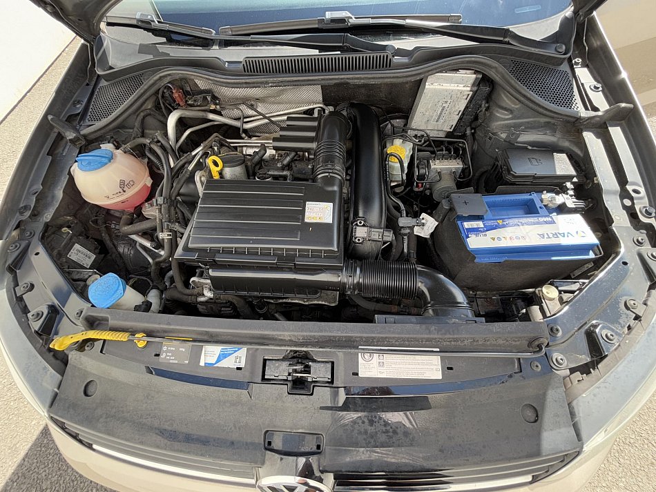 Volkswagen Polo 1.2 TSi Highline