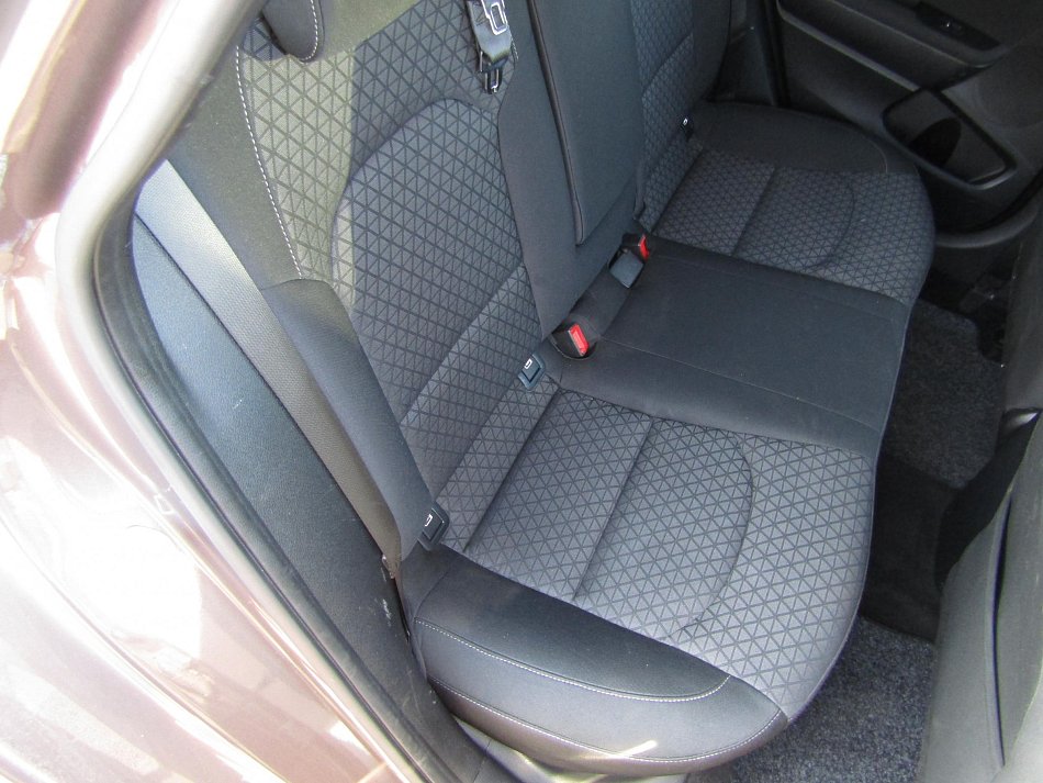 Kia Ceed 1.6 CRDi Exclusive