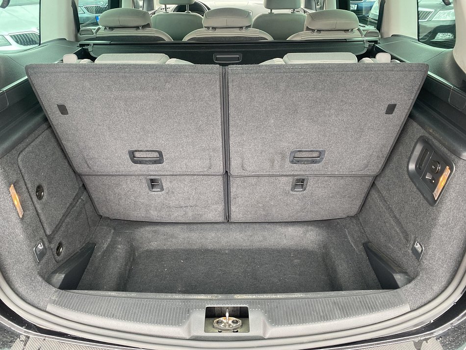 Seat Alhambra 2.0 TDi Style 7míst