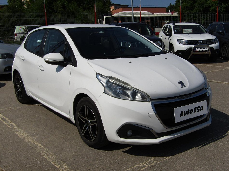 Peugeot 208 1.6HDi 