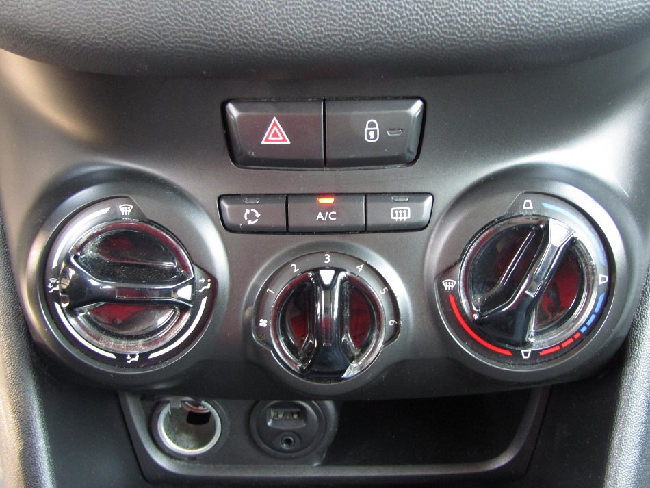 Peugeot 208 1.6HDi 