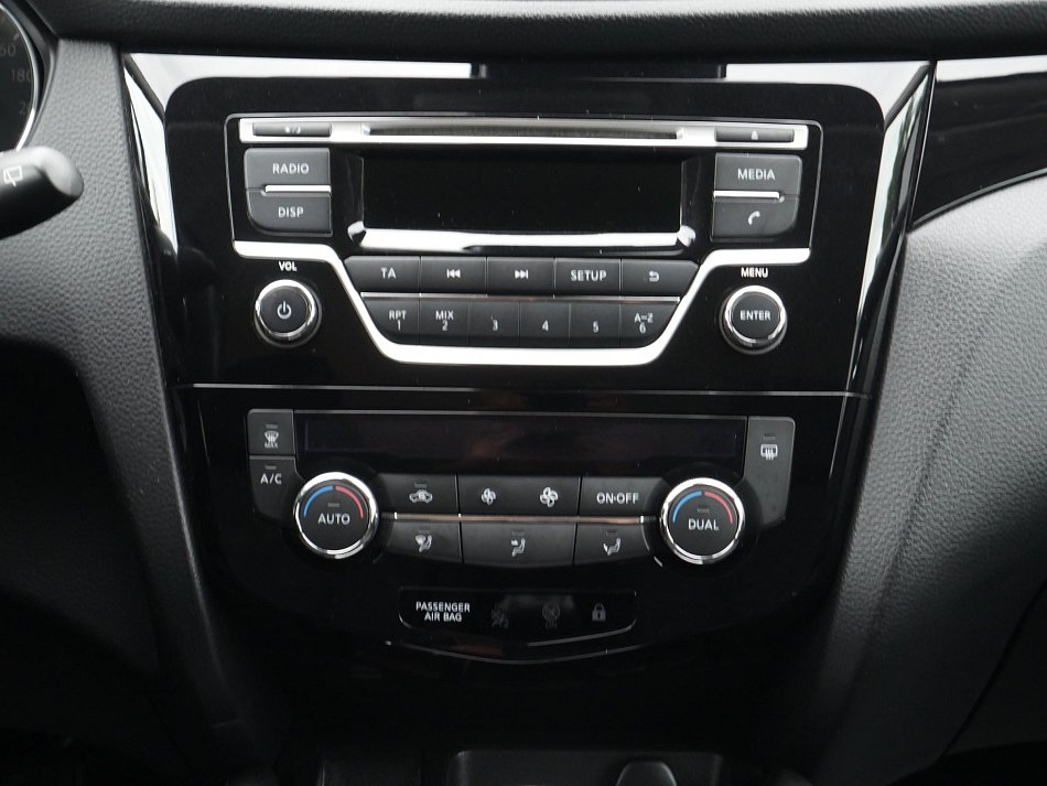 Nissan Qashqai 1.6 DIG-T 