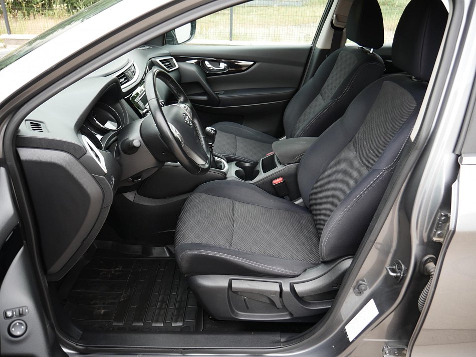 Nissan Qashqai 1.6 DIG-T 