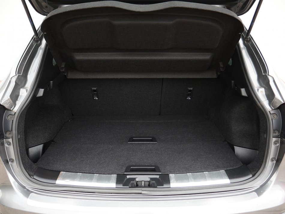 Nissan Qashqai 1.6 DIG-T 