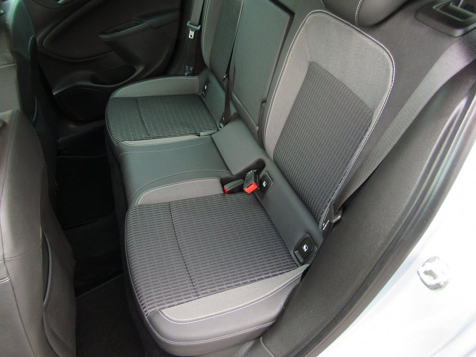 Opel Astra 1.2 T 