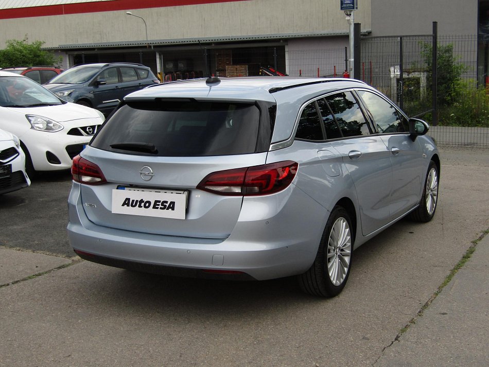 Opel Astra 1.2 T 