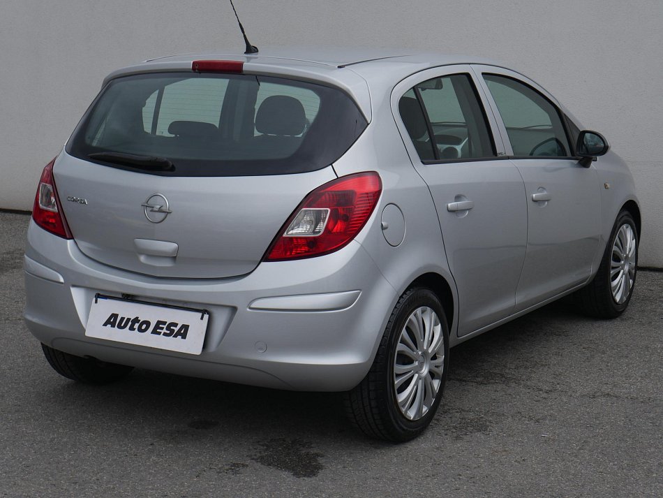 Opel Corsa 1.2i 