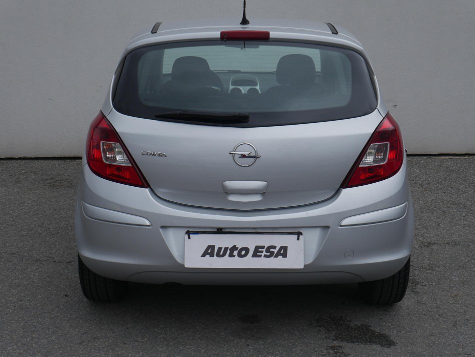 Opel Corsa 1.2i 