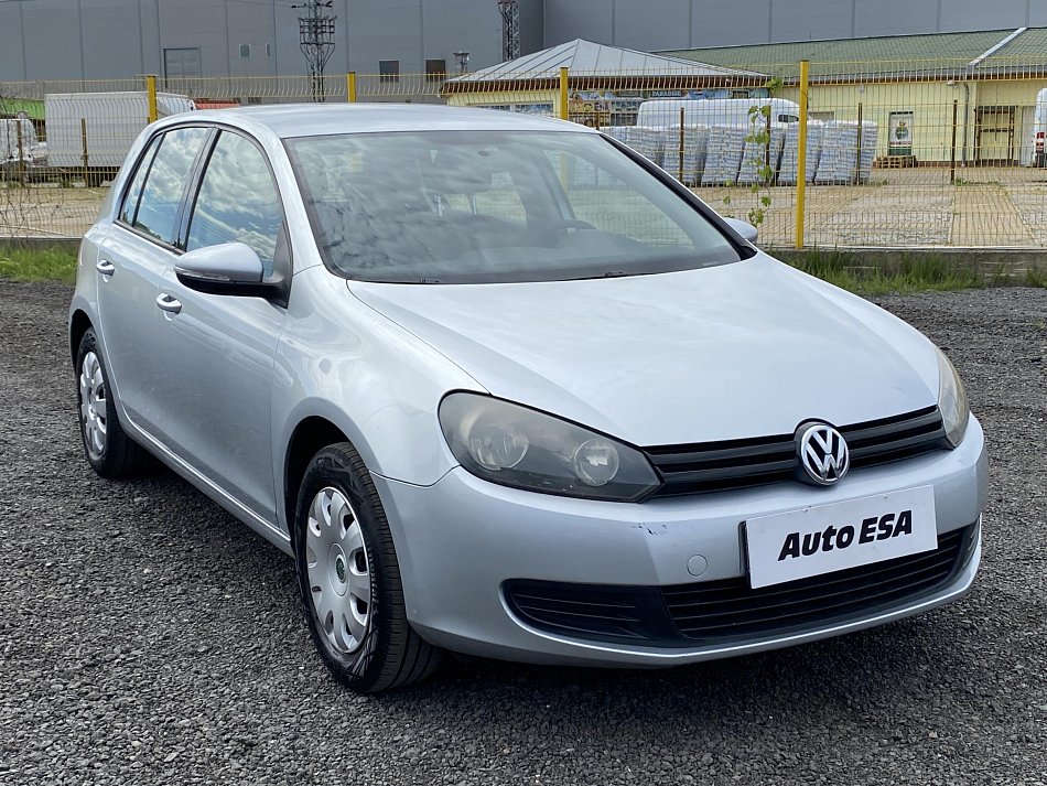 Volkswagen Golf 1.4i 