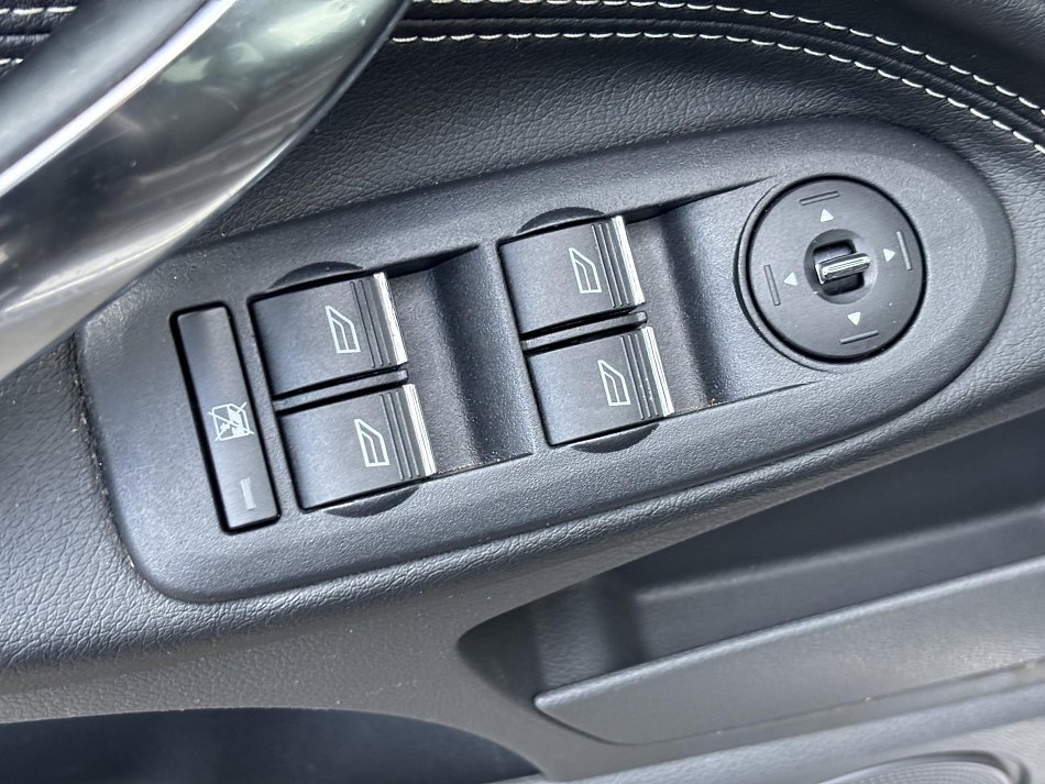 Ford C-MAX 1.8 16V BlackMagic