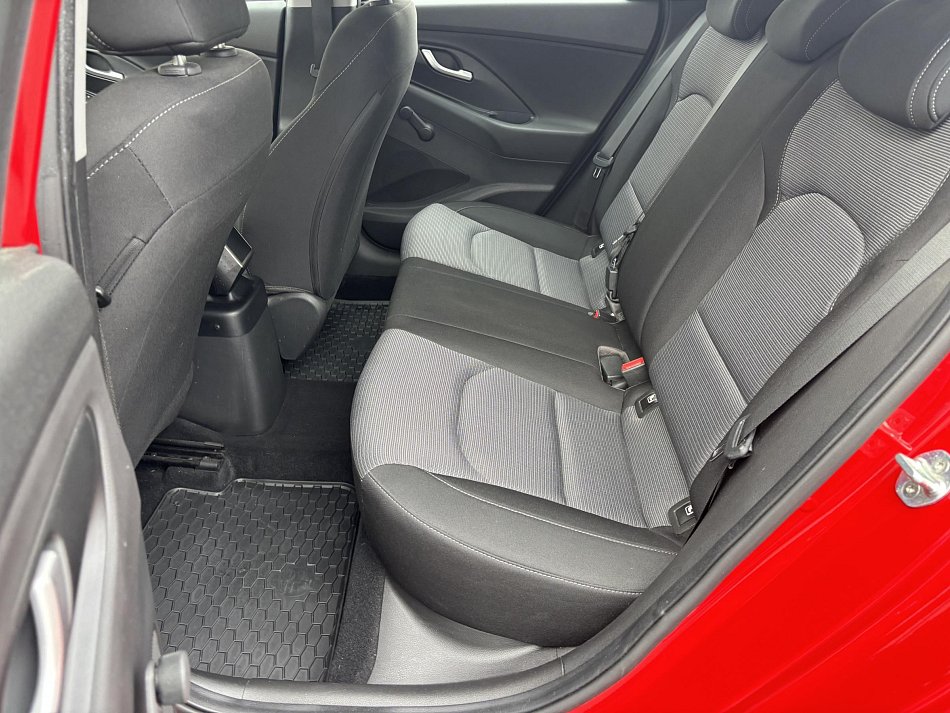 Hyundai I30 1.4CVVT 