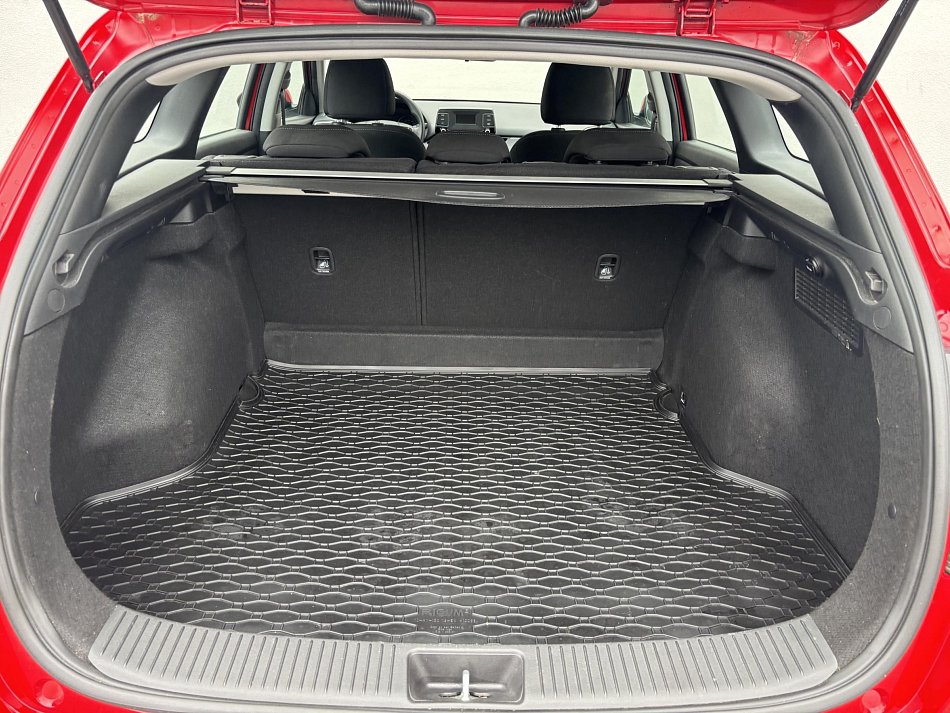 Hyundai I30 1.4CVVT 