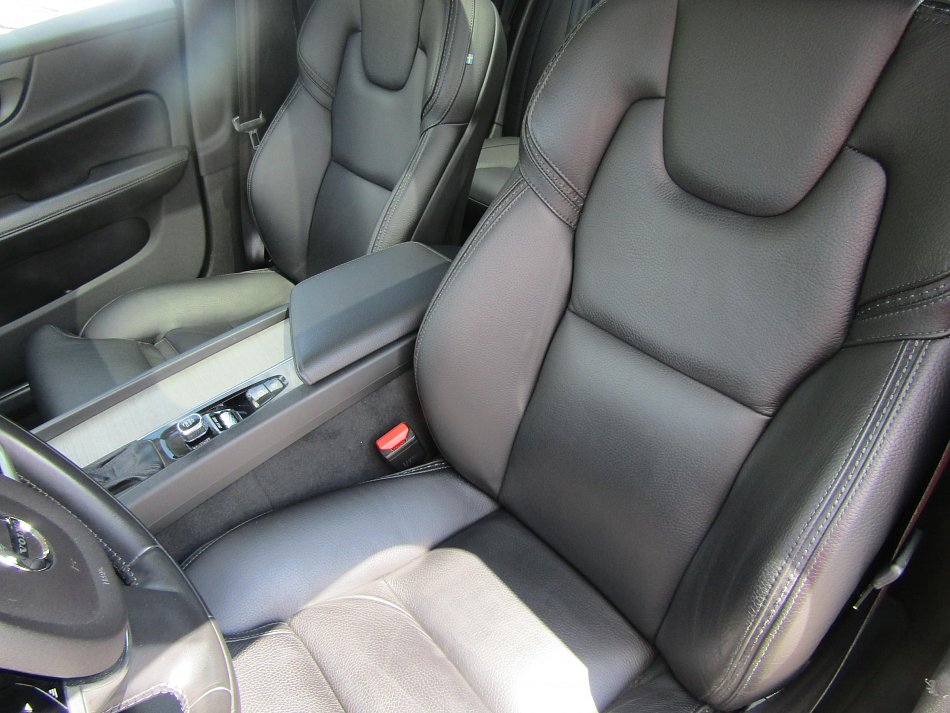 Volvo V60 2.0 D4 Cross Country 4x4