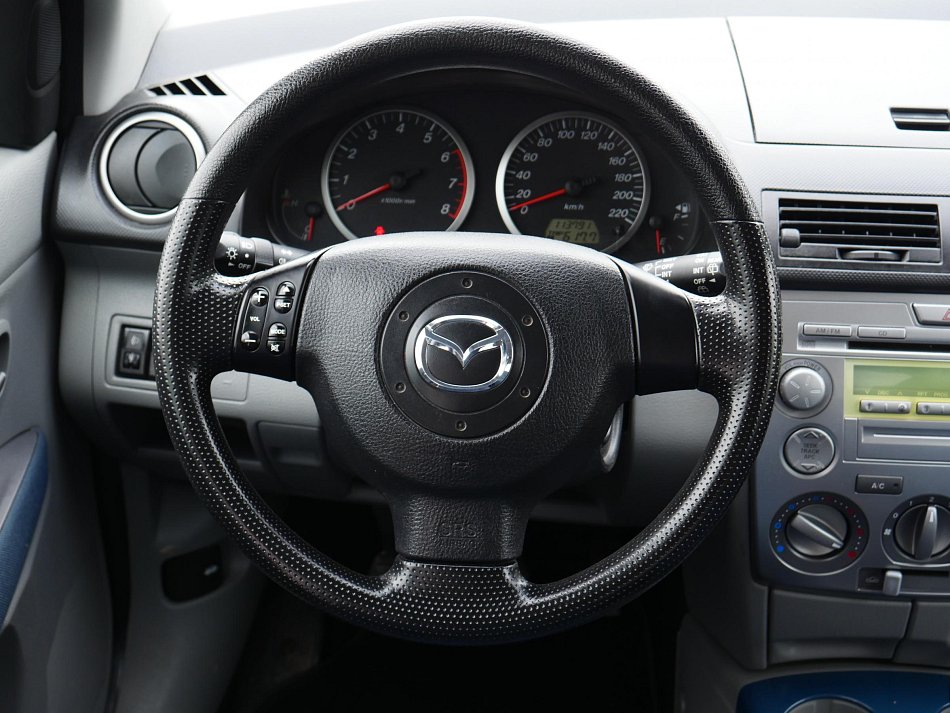 Mazda 2 1.3i 