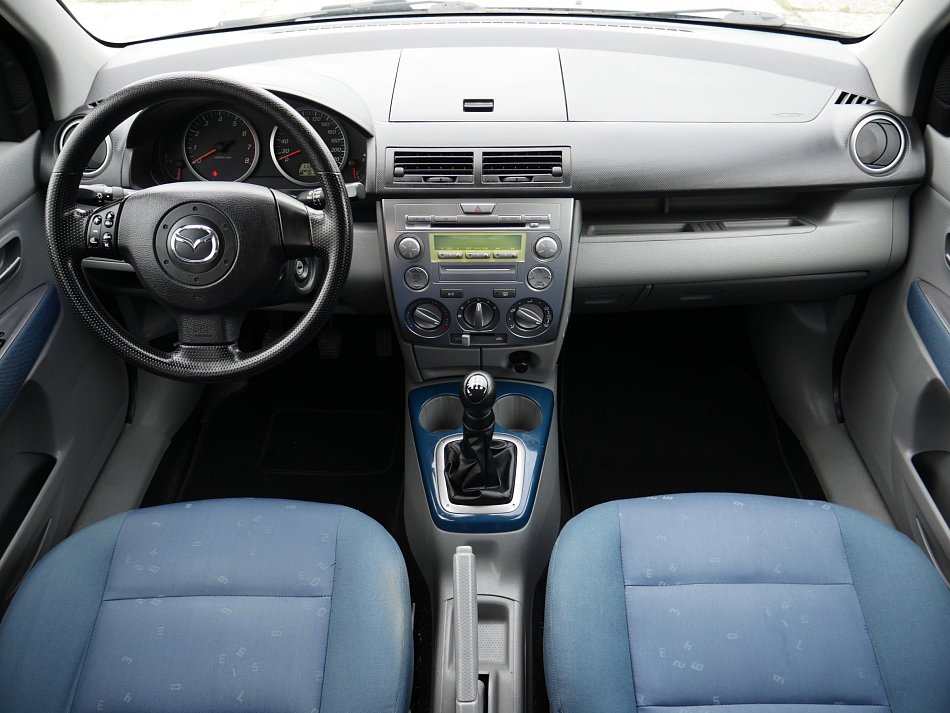 Mazda 2 1.3i 