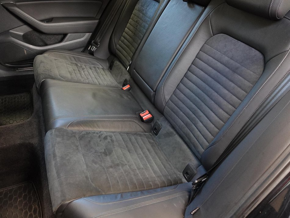 Volkswagen Passat 2.0TDi Highline