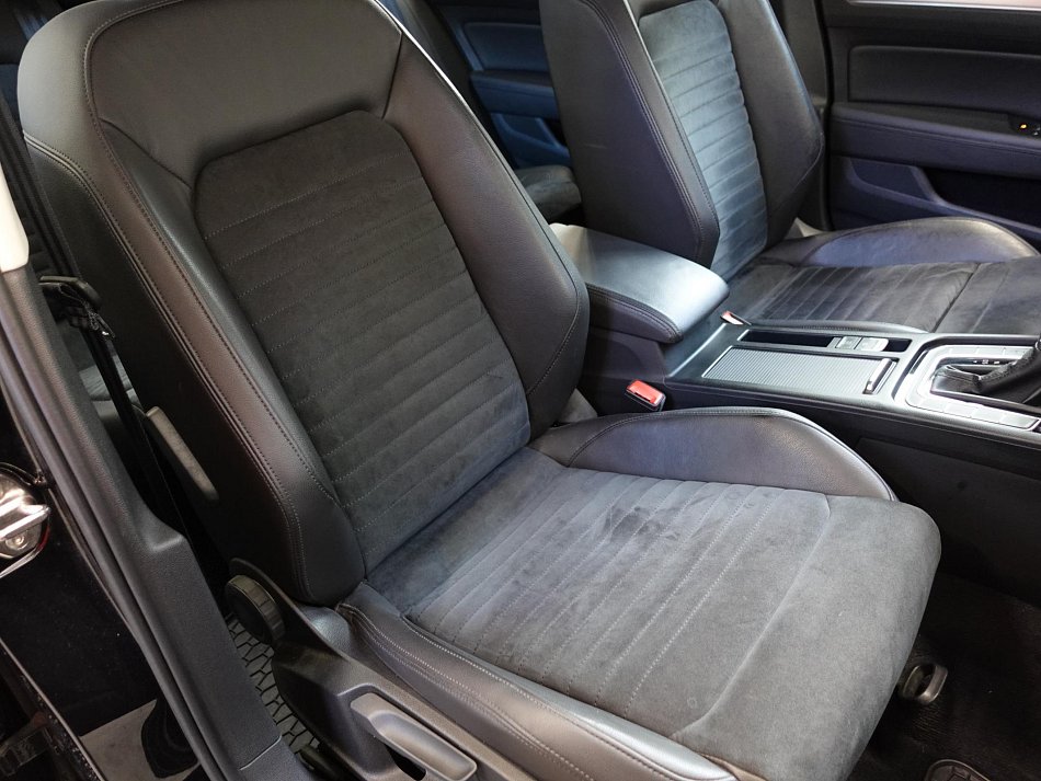 Volkswagen Passat 2.0TDi Highline