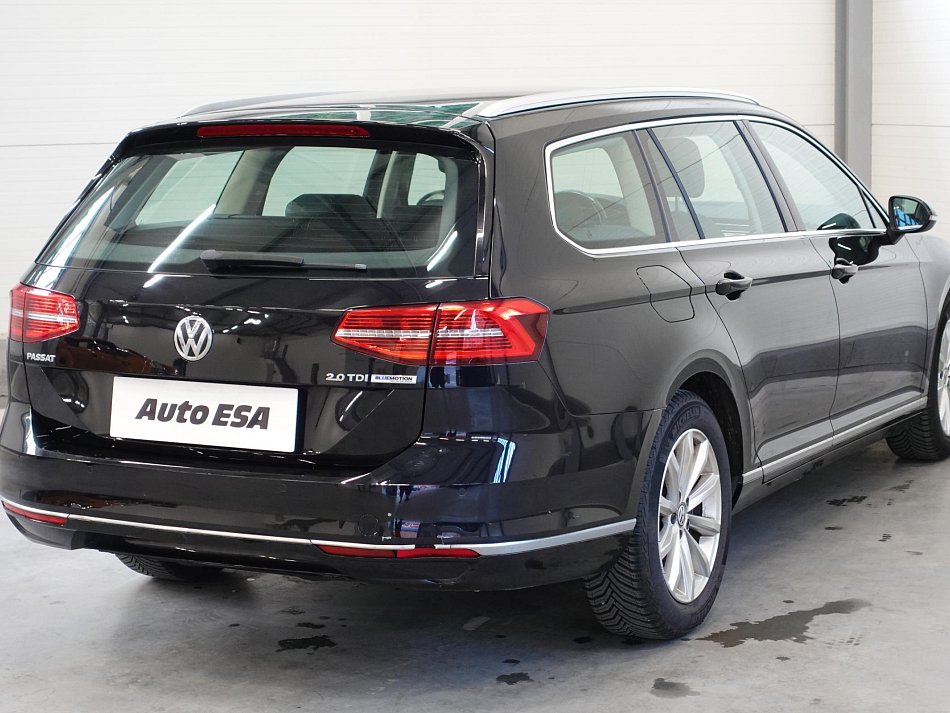 Volkswagen Passat 2.0TDi Highline