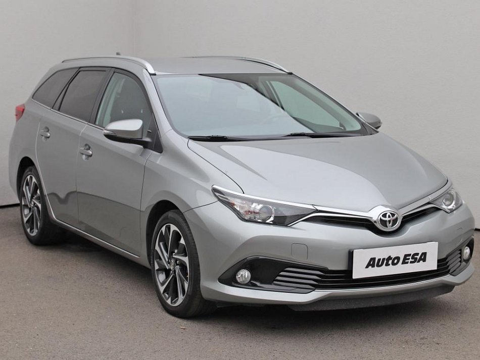 Toyota Auris 1.6 D-4D 