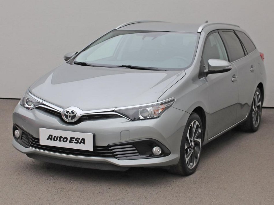Toyota Auris 1.6 D-4D 