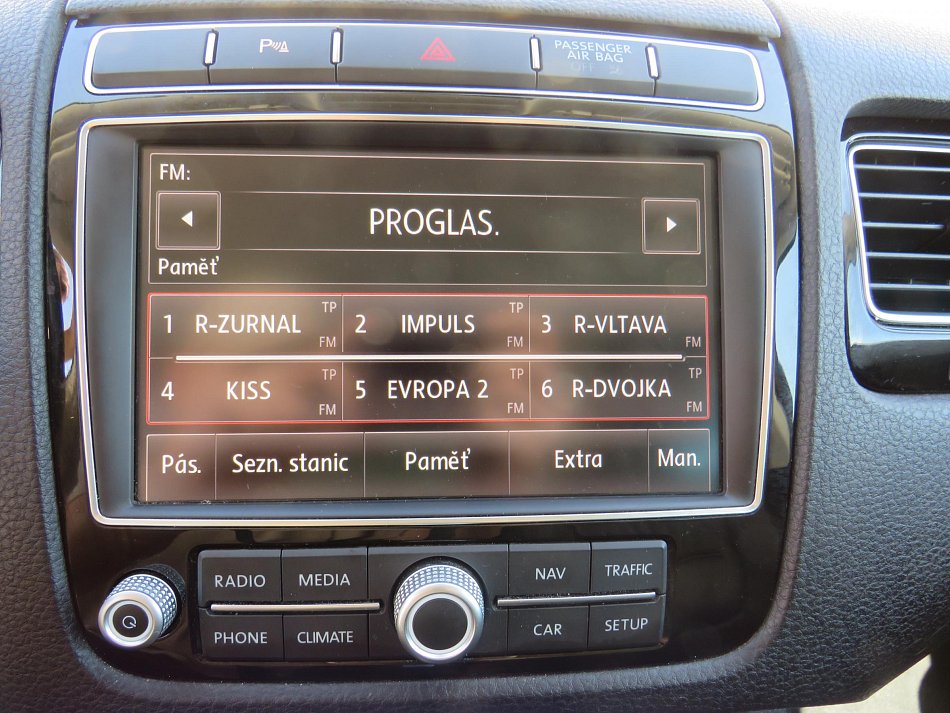 Volkswagen Touareg 3.0TDi  4x4