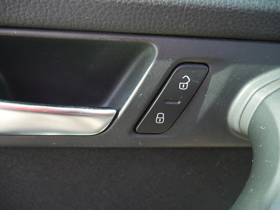 Volkswagen Passat 2.0 TDi 