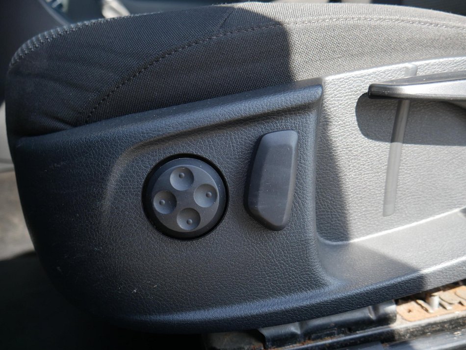 Volkswagen Passat 2.0 TDi 