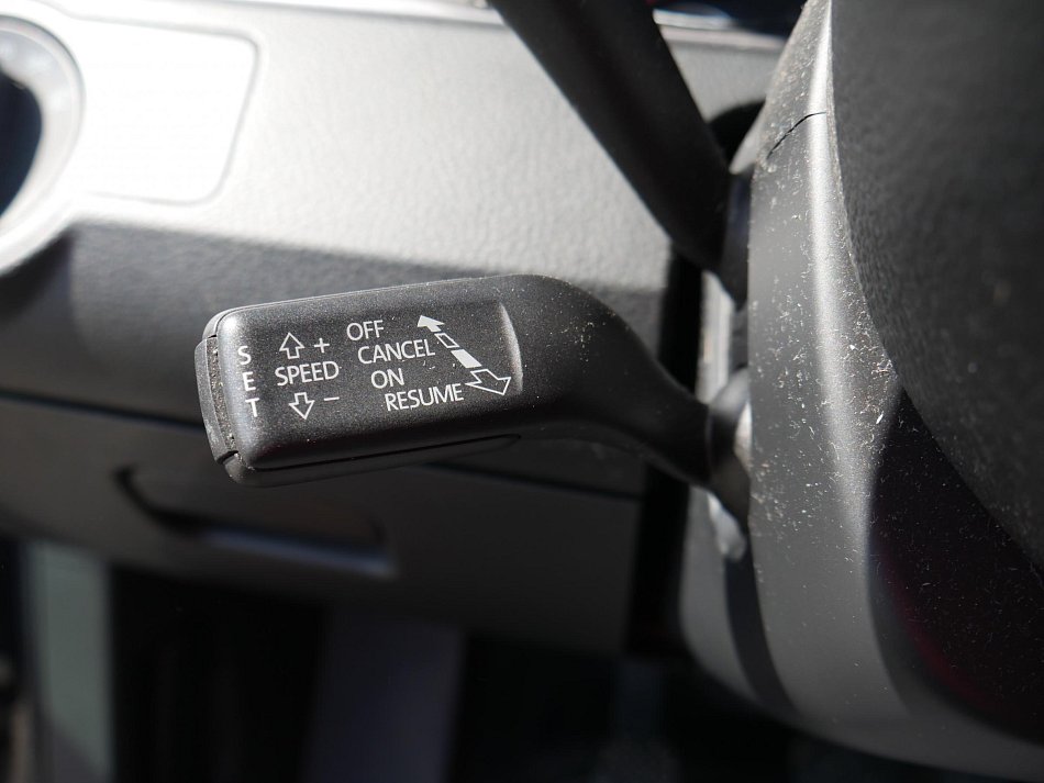 Volkswagen Passat 2.0 TDi 