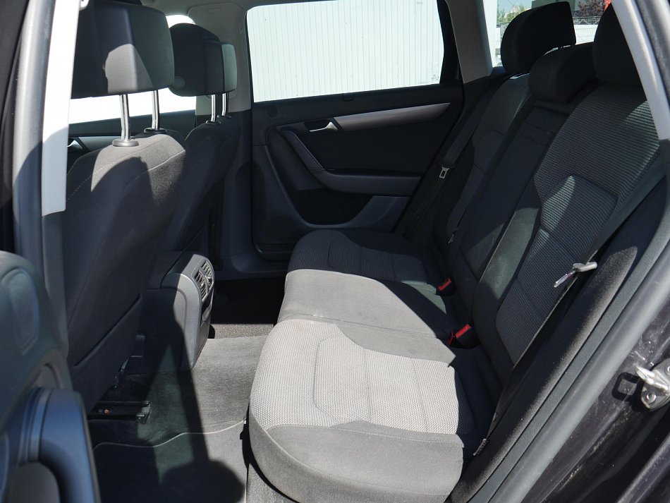Volkswagen Passat 2.0 TDi 