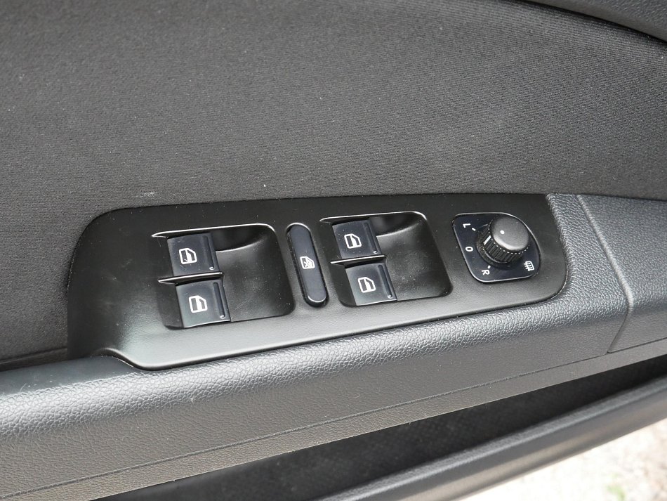 Škoda Superb II 1.6 TDi Family