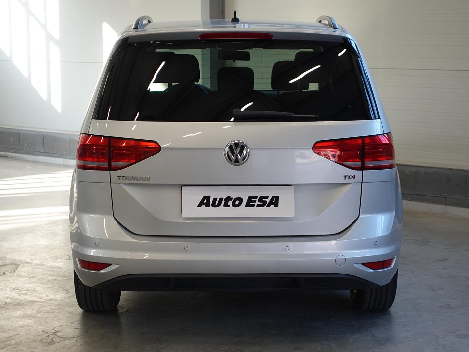 Volkswagen Touran 1.6TDi 